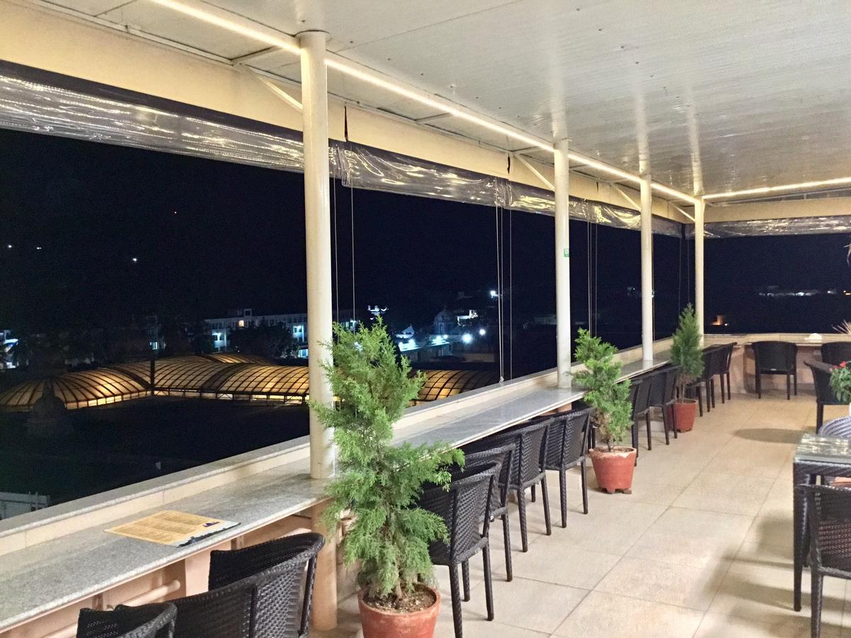 赛伊大楼酒店 普塔帕蒂 外观 照片